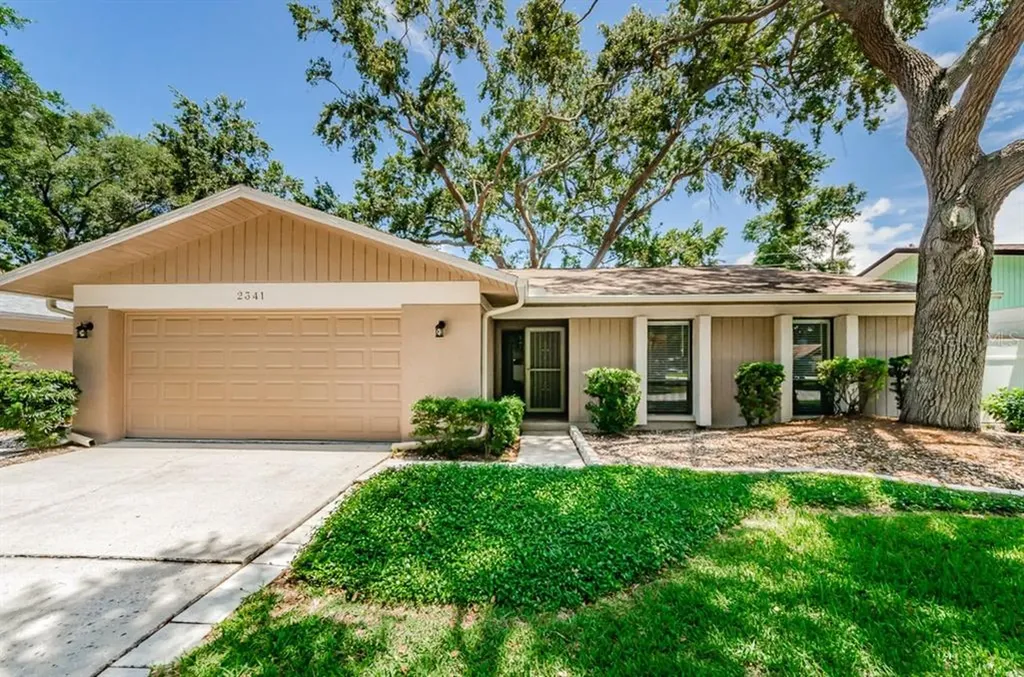 2341 Homestead Terrace N Palm Harbor FL 34683