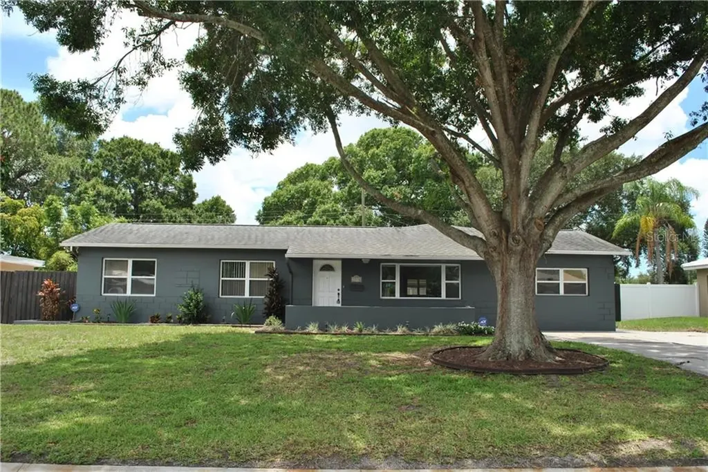 1770 66th Avenue N St Petersburg FL 33702