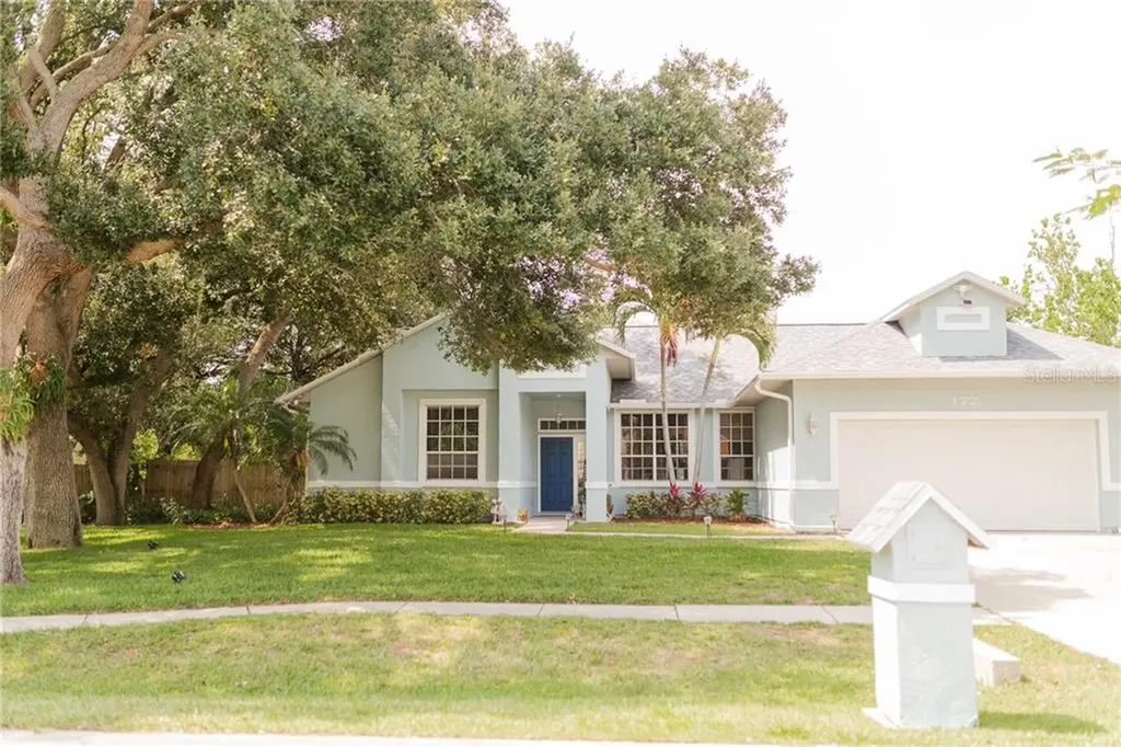 172 Oak Grove Lane Merritt Island FL 32952