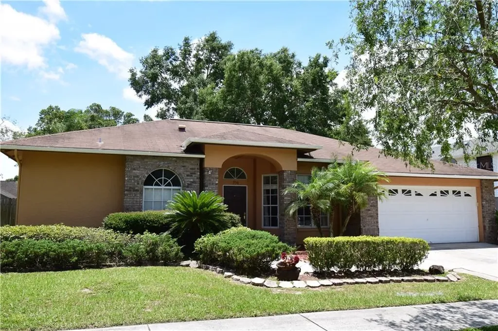 956 Wicketrun Drive Brandon FL 33510