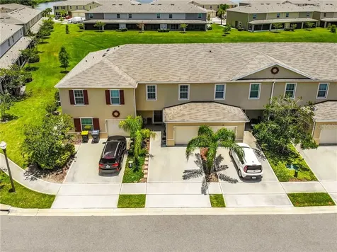 221 Arbor Lakes Drive Davenport FL 33896