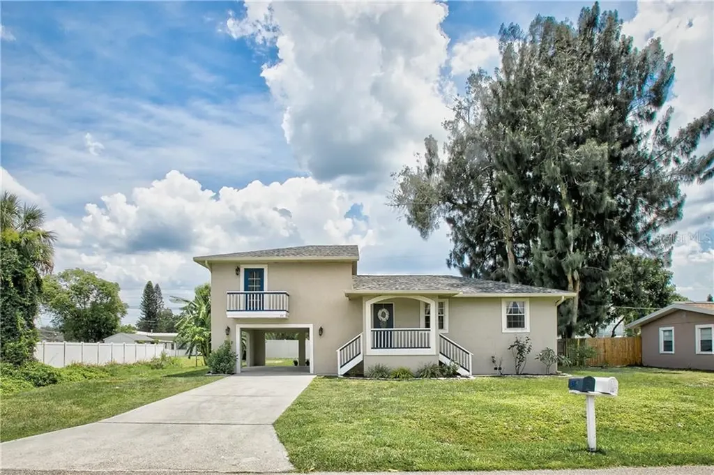 511 45th Street Court W Palmetto FL 34221
