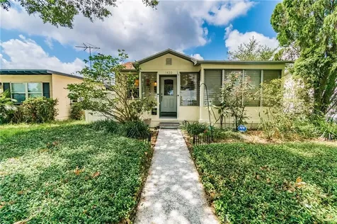 1420 35th Avenue N St Petersburg FL 33704
