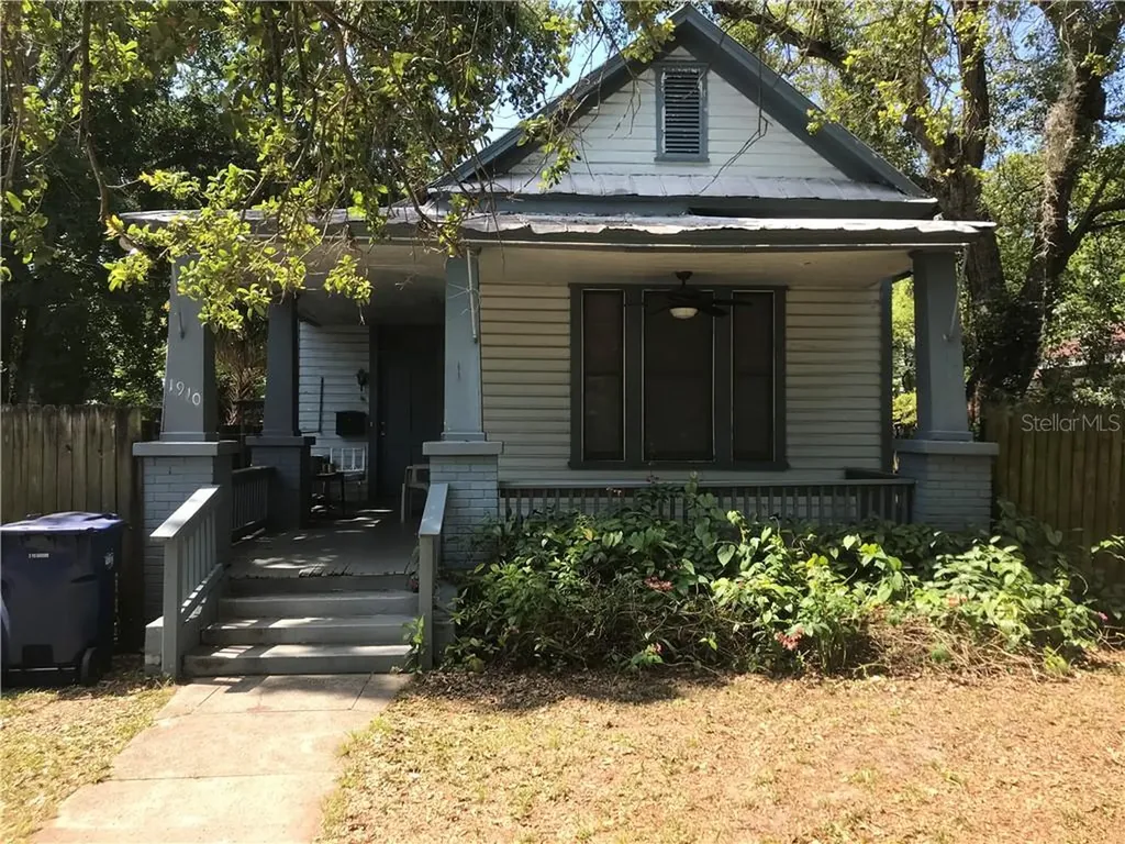 1910 W North B Street Tampa FL 33606