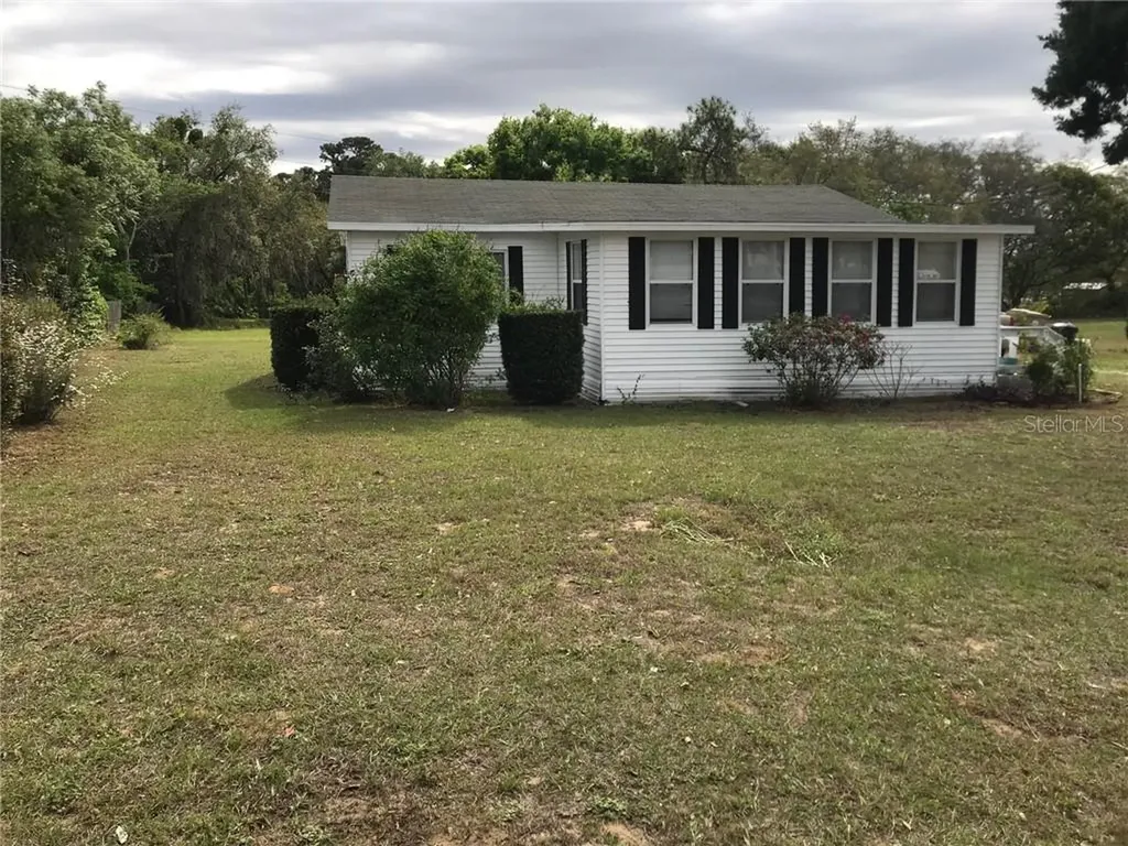 29828 State Road 19 Tavares FL 32778