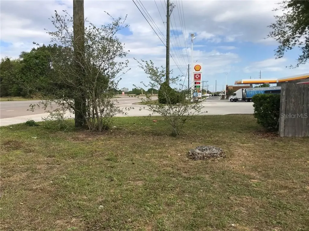 29828 State Road 19 Tavares FL 32778