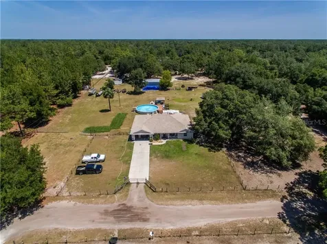 7107 NE 192nd Place Citra FL 32113