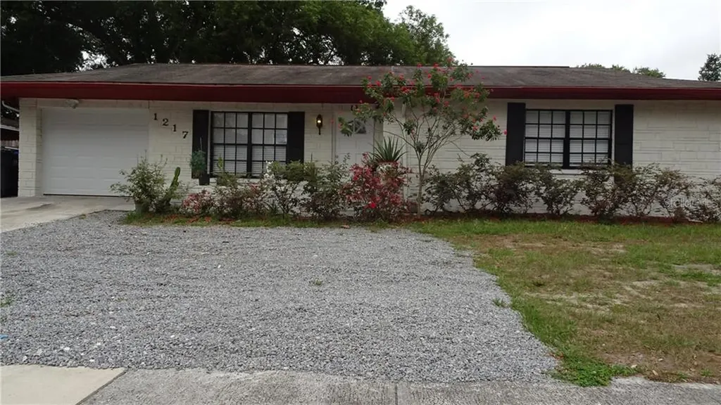 1217 Citrus Hill Court Seffner FL 33584