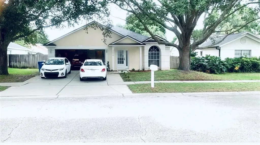 5804 Taywood Drive Tampa FL 33624