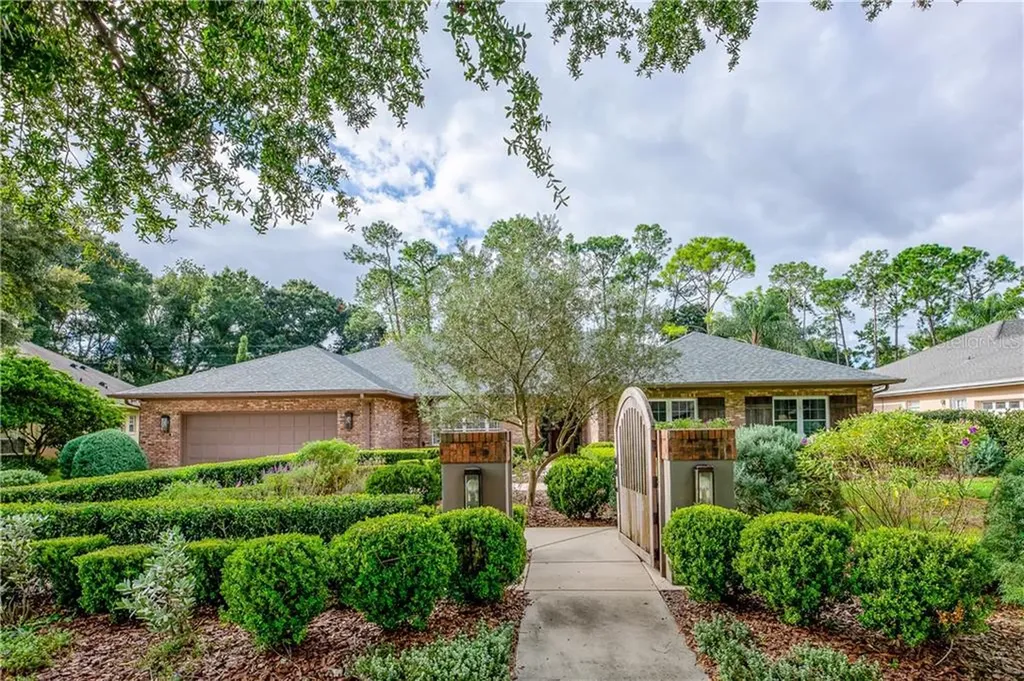 2536 Fox Squirrel Court Apopka FL 32712