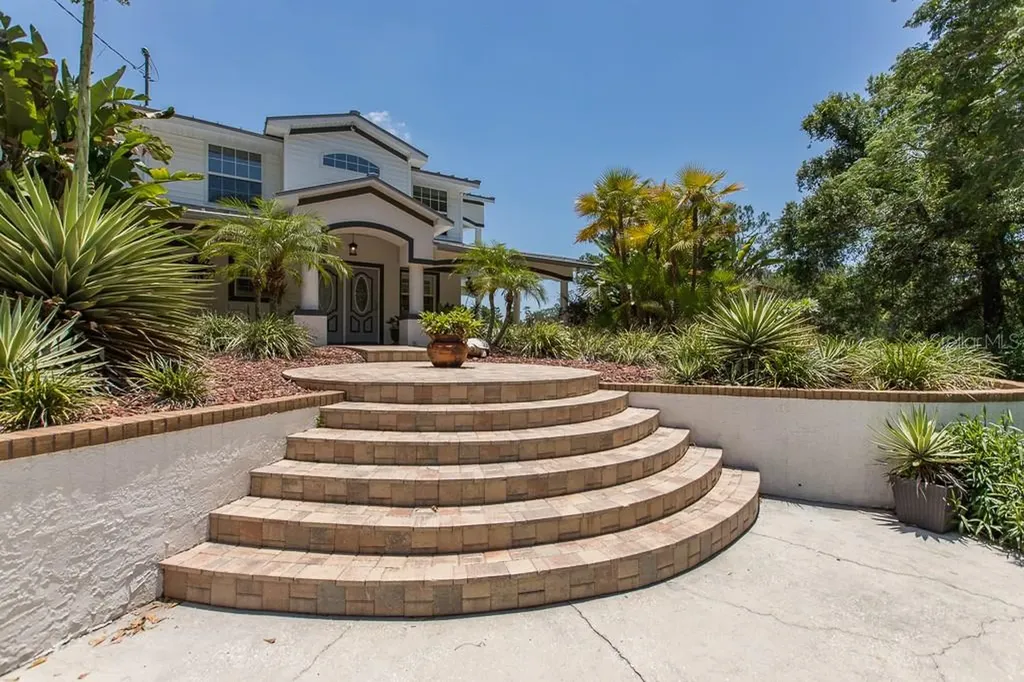 2648 Grand Boulevard Holiday FL 34690