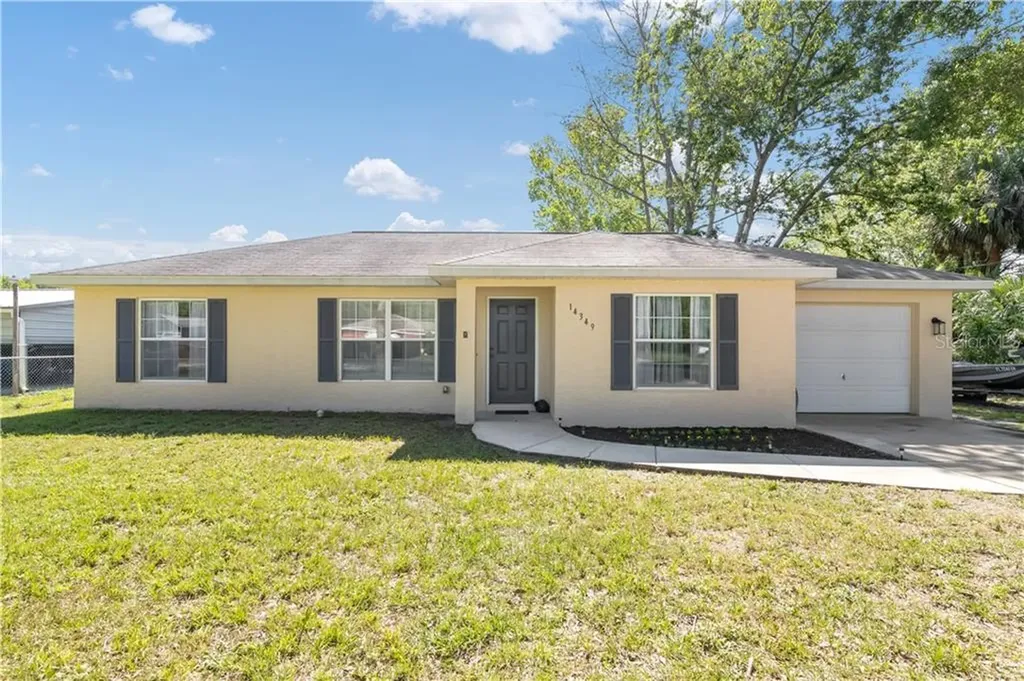 14349 SE 33rd Terrace Summerfield FL 34491