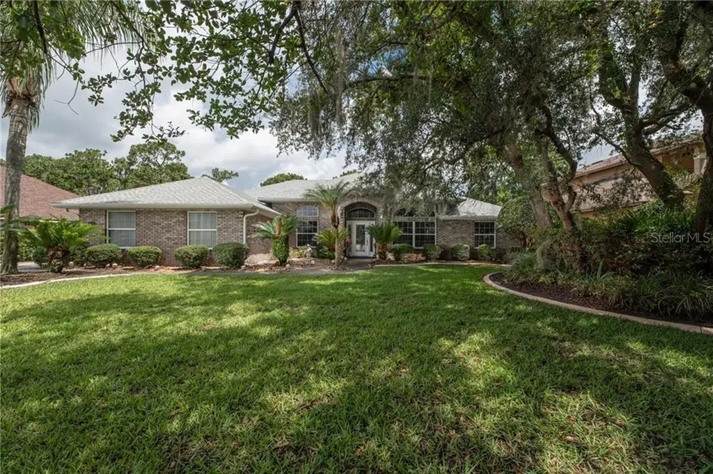 561 S Pine Meadow Drive Debary FL 32713