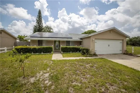 12323 Cumberland Drive Largo FL 33773