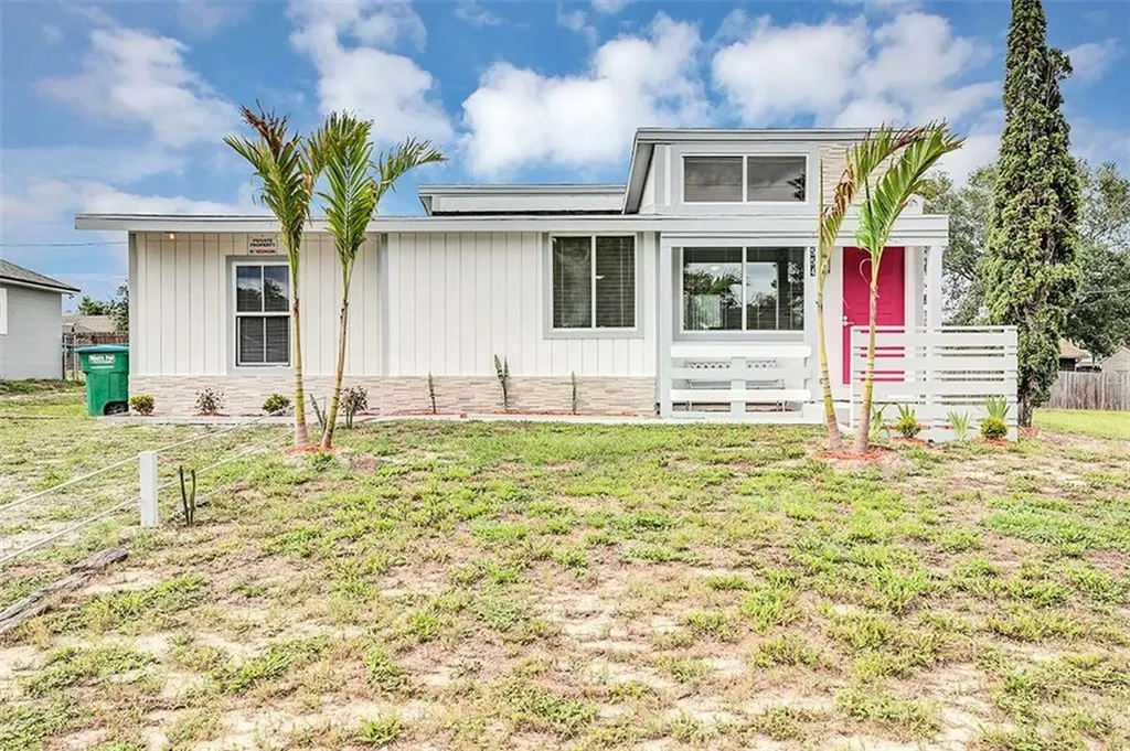 554 Fort Smith Boulevard Deltona FL 32738