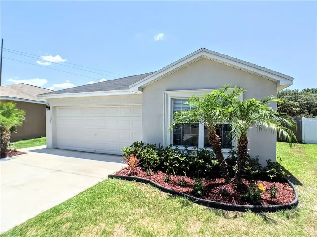 11323 Southwind Lake Drive Gibsonton FL 33534