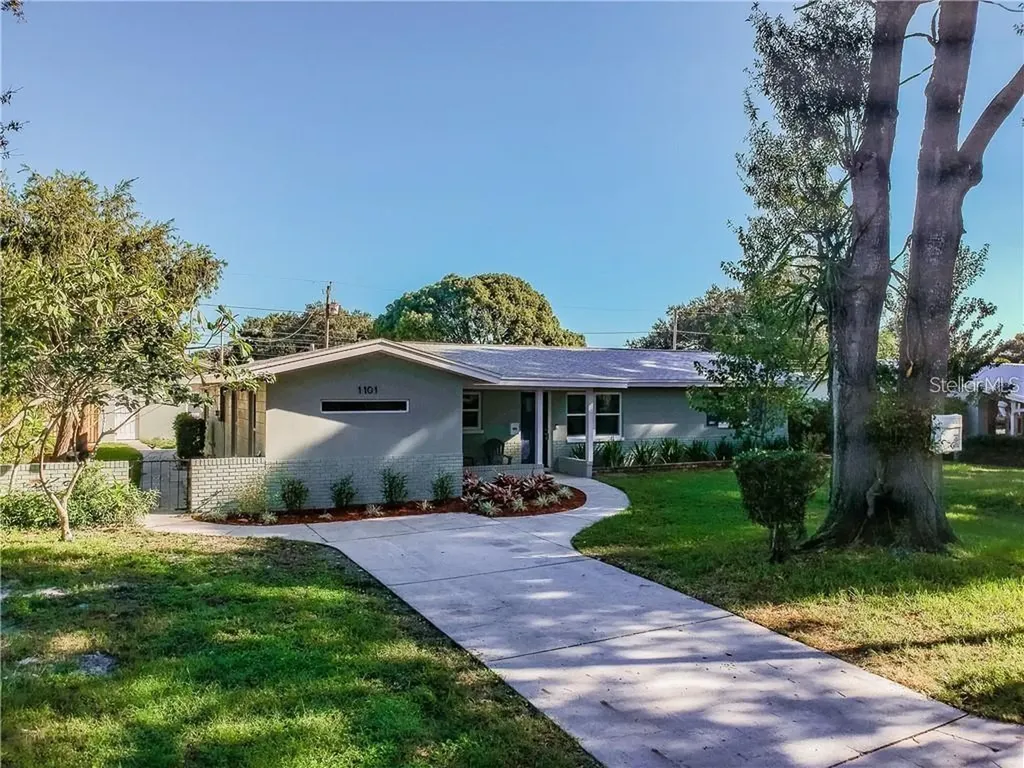 1101 47th Avenue N St Petersburg FL 33703