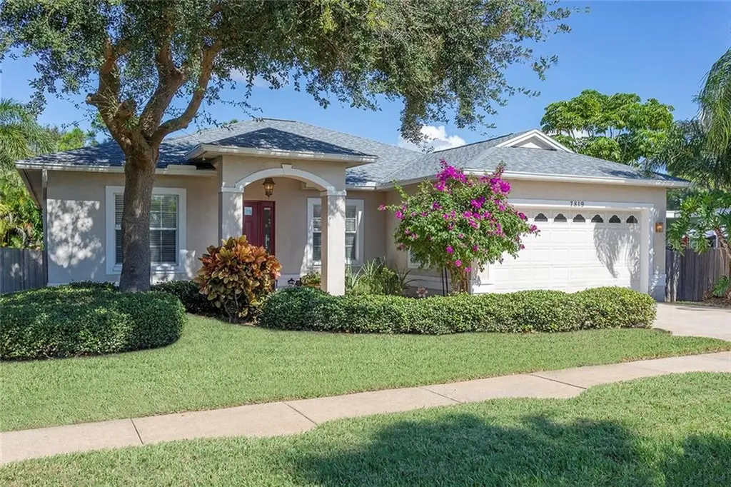 7819 40th Terrace N St Petersburg FL 33709