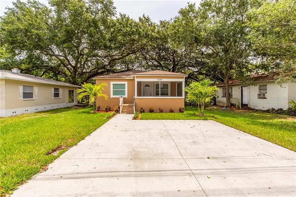 6329 28th Street N St Petersburg FL 33702