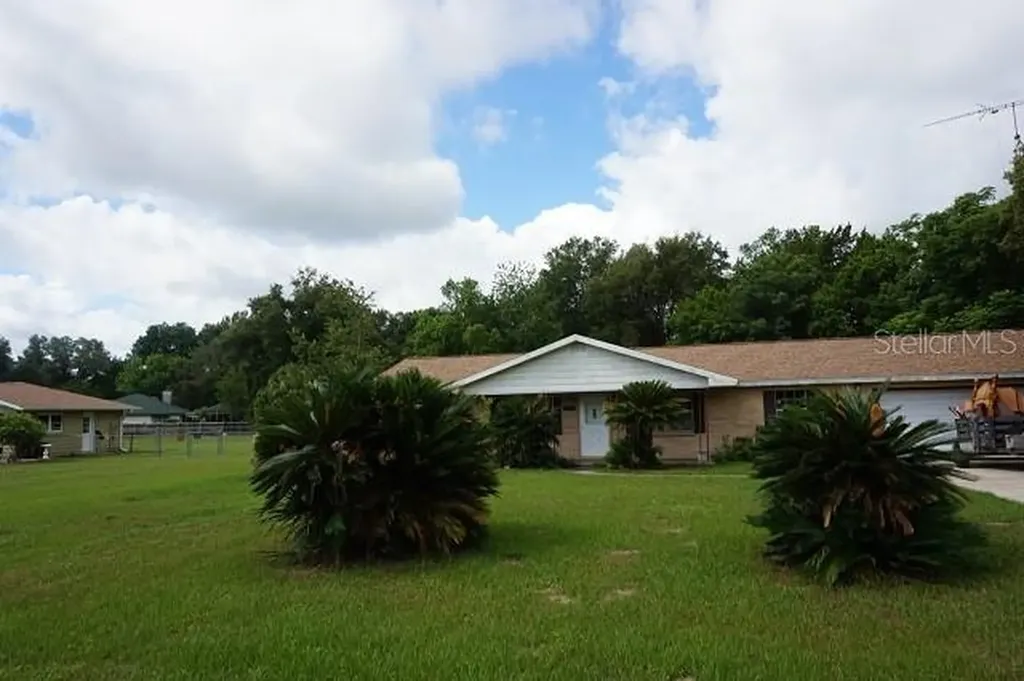 8226 SW 100th Street Road Ocala FL 34481