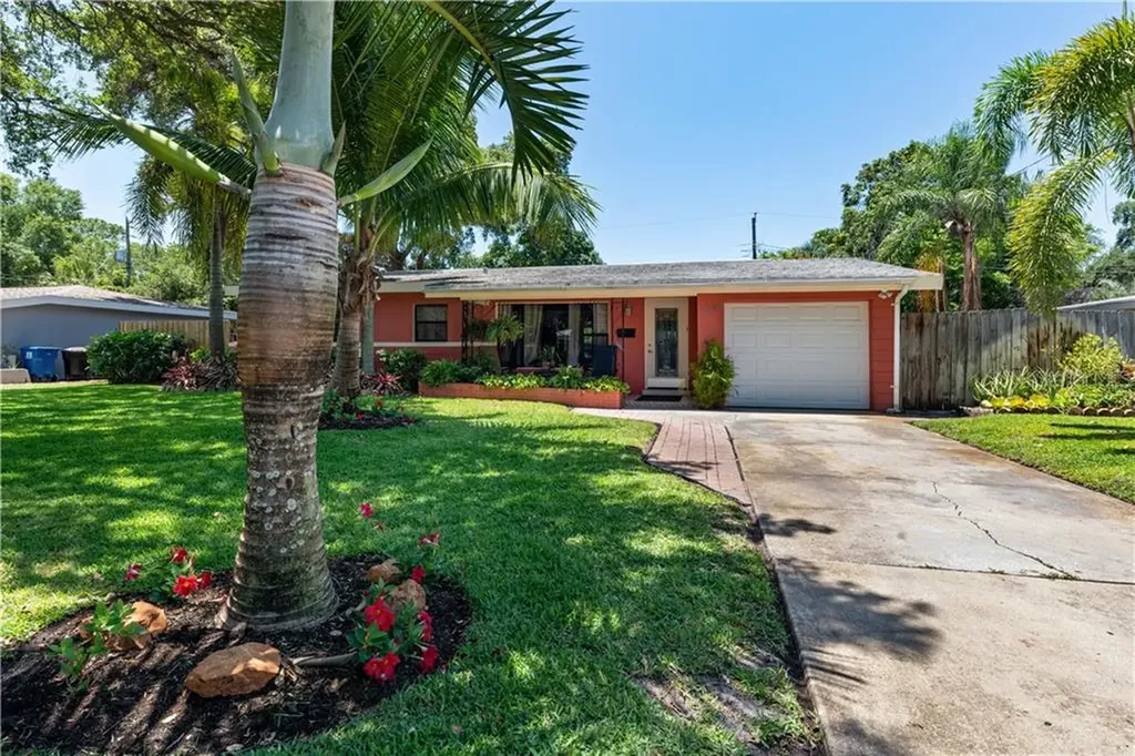 5965 Grove Street S St Petersburg FL 33705