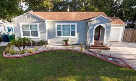 908 W Candlewood Avenue Tampa FL 33603