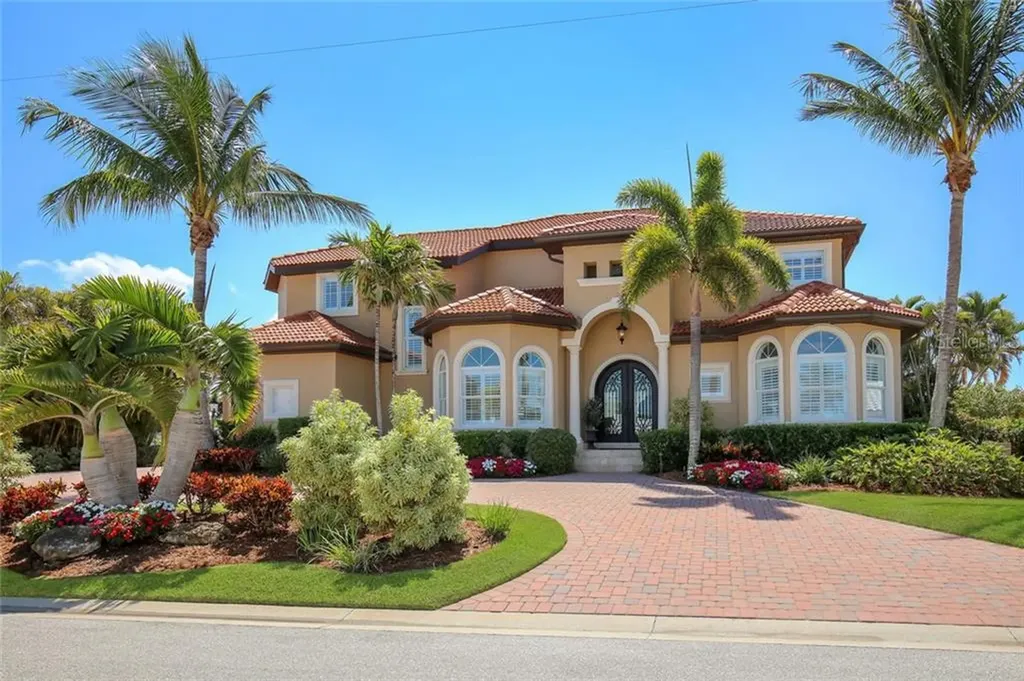 580 Putting Green Lane Longboat Key FL 34228