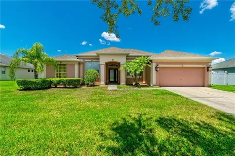 4832 Lakes Edge Lane Kissimmee FL 34744