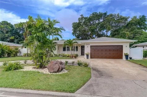 2501 S Shore Drive SE St Petersburg FL 33705