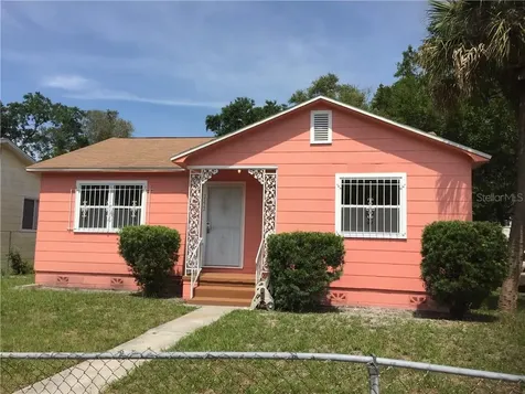 2332 12th Street S St Petersburg FL 33705