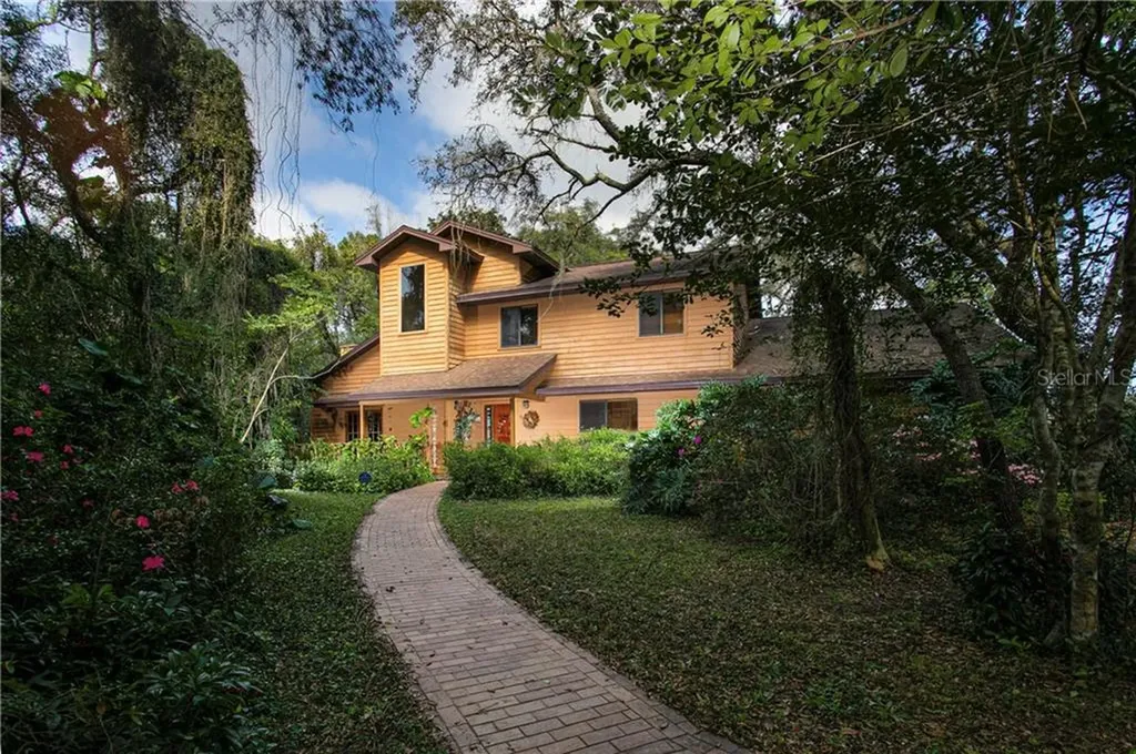 250 Van Buren Avenue Lake Mary FL 32746