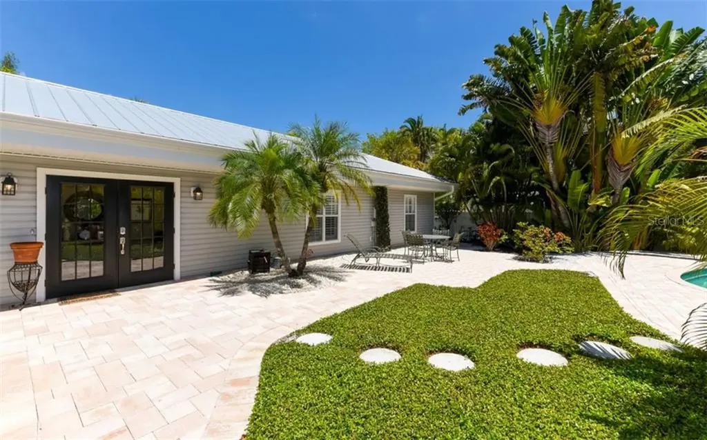 6300 Gulf Of Mexico Drive Longboat Key FL 34228
