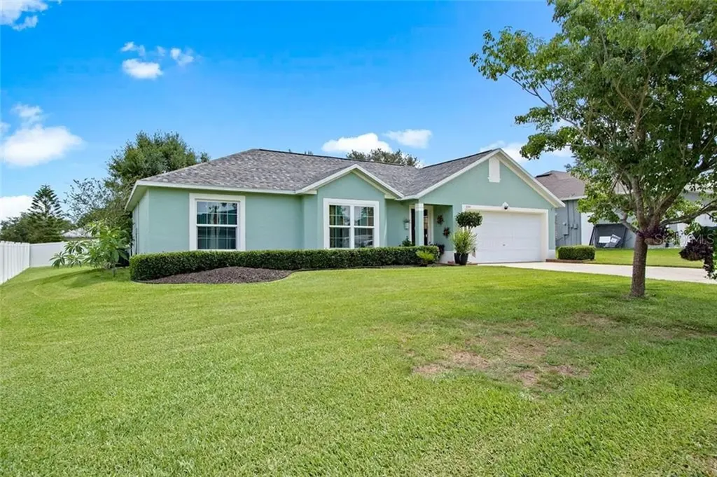 1641 Stanley Avenue Groveland FL 34736
