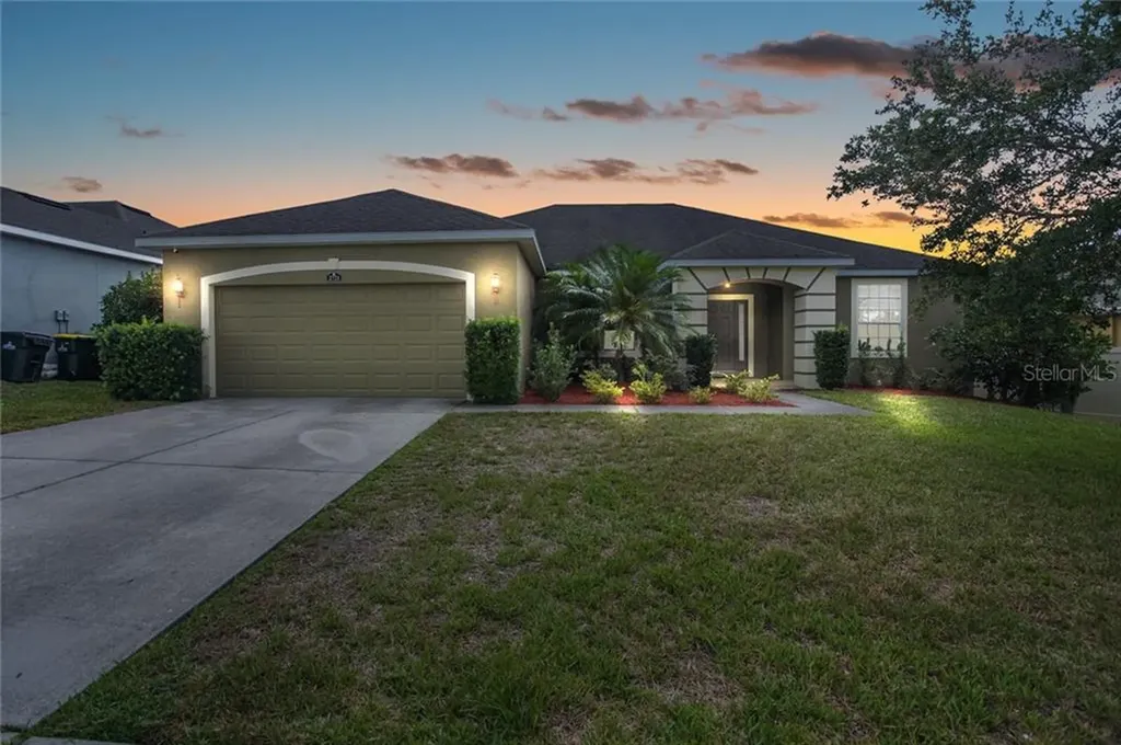 2721 Shearwater Street Clermont FL 34711