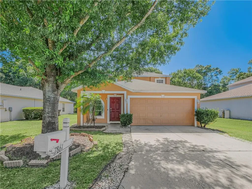 7861 Country Chase Avenue Lakeland FL 33810