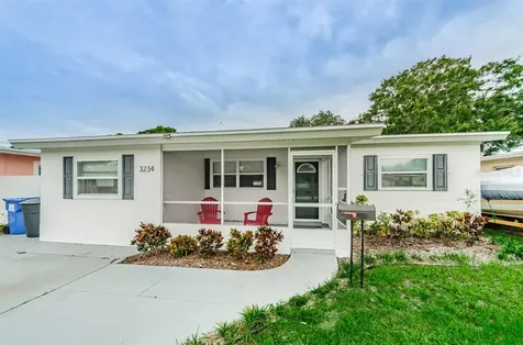 3234 Kingston Street N St Petersburg FL 33713