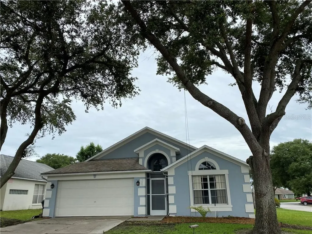 720 Lake Davenport Boulevard Davenport FL 33897