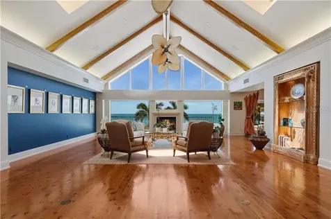 5541 Gulf Of Mexico Drive Longboat Key FL 34228