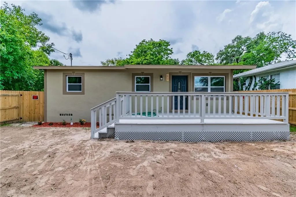 38714 Island Avenue Dade City FL 33525