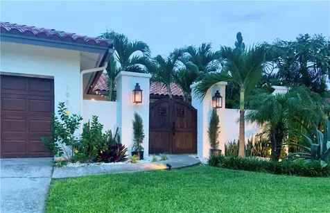 1984 Montana Avenue NE St Petersburg FL 33703