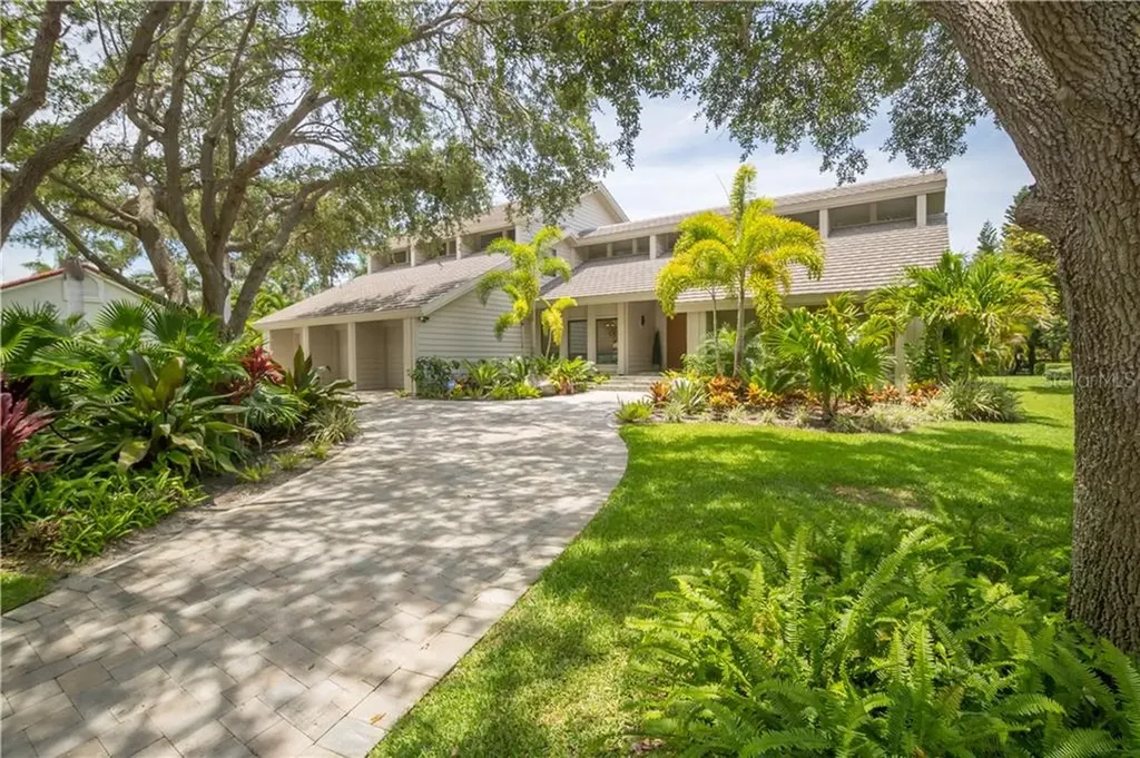 2431 Landings Circle Bradenton FL 34209