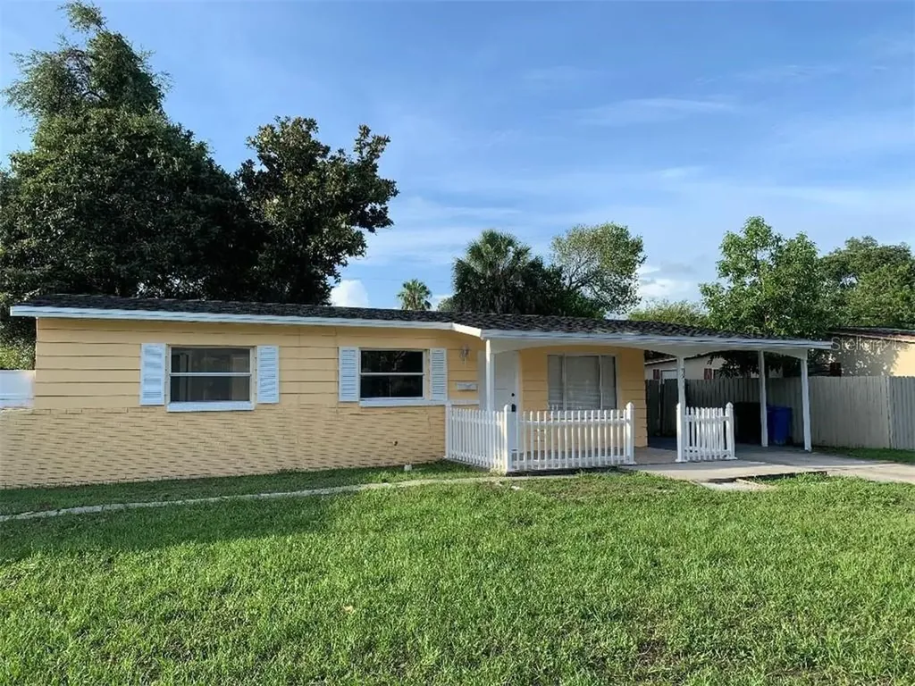 7611 W Powhatan Avenue Tampa FL 33615