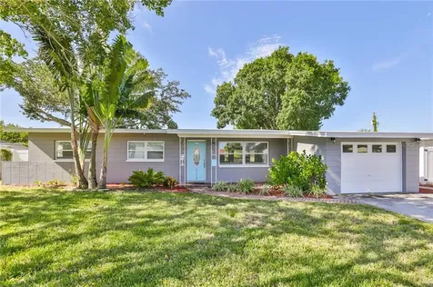 1112 39th Avenue NE St Petersburg FL 33703