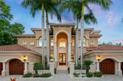 439 E Royal Flamingo Drive Sarasota FL 34236