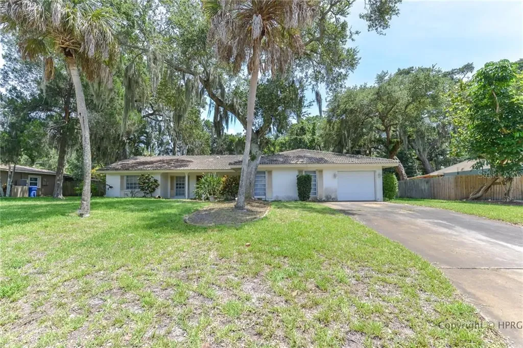 8232 31st Terrace N St Petersburg FL 33710