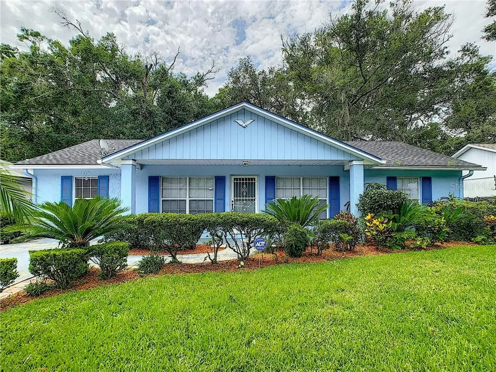 319 San Lanta Circle Sanford FL 32771