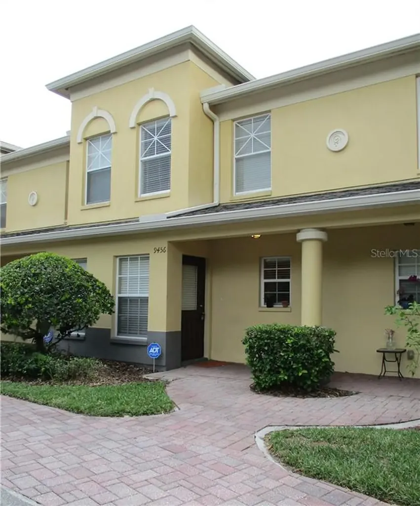 9456 Charlesberg Drive Tampa FL 33635