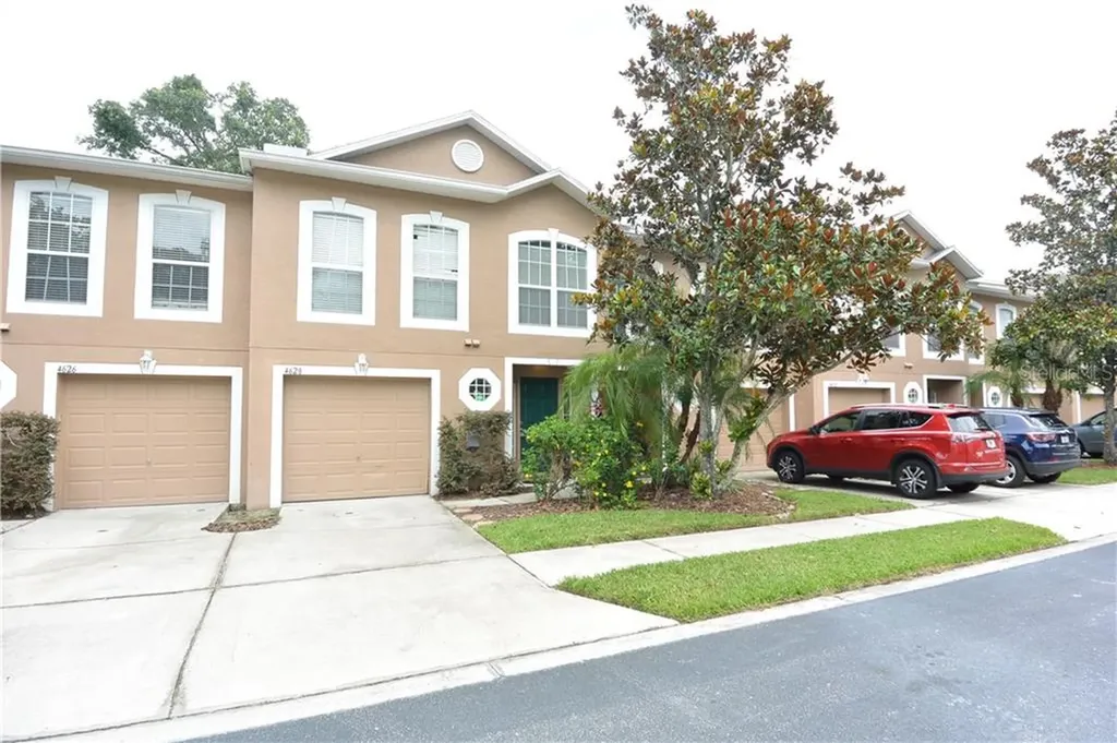 4628 Ashburn Square Drive Tampa FL 33610