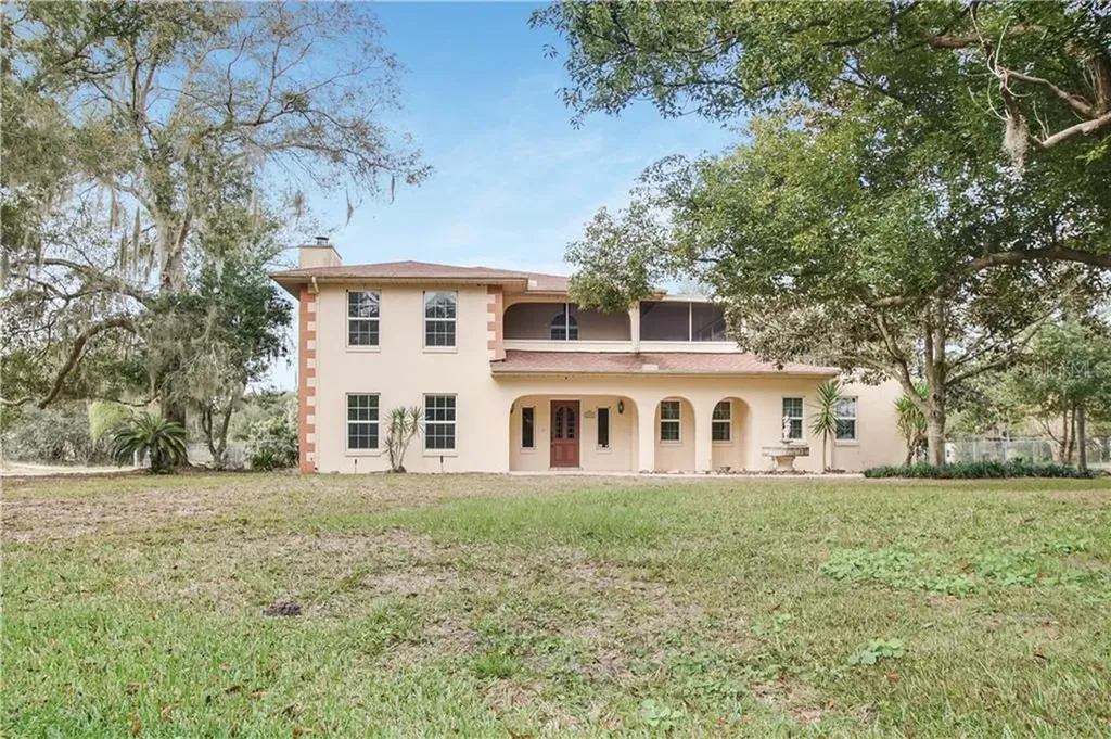 2470 Lake Front Drive Lake Wales FL 33898