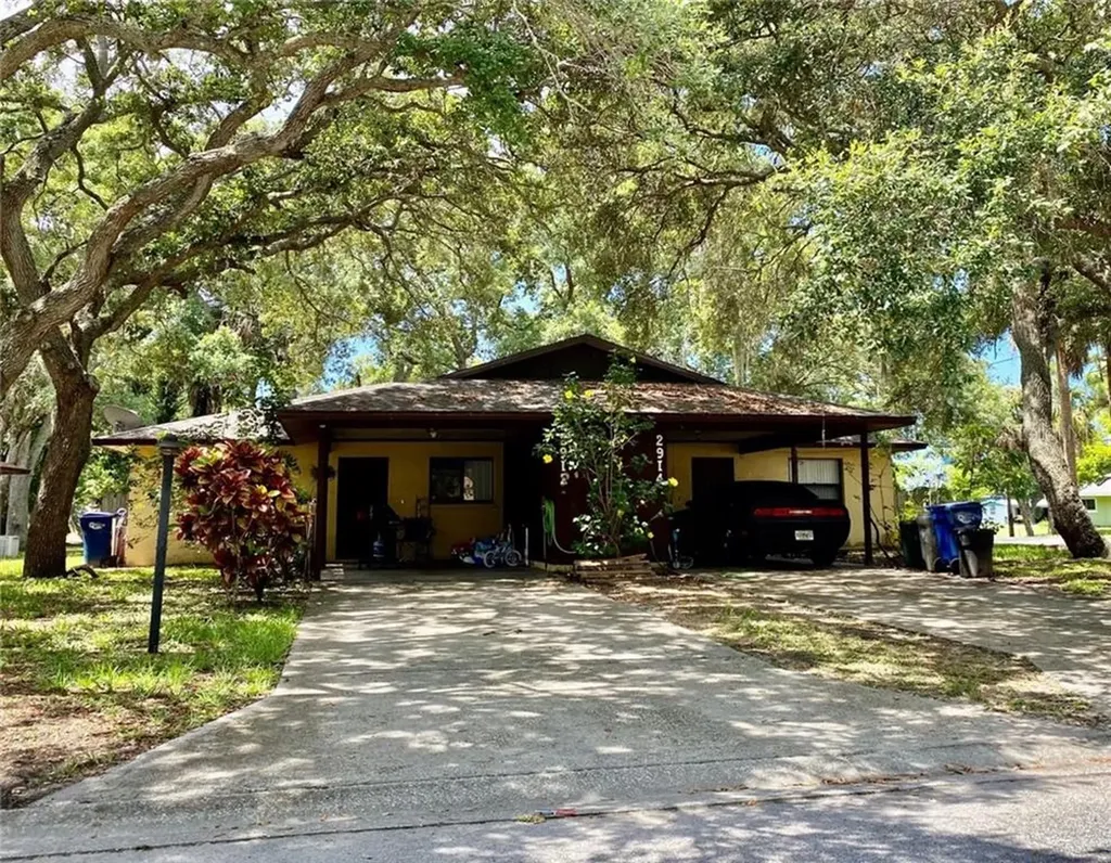 2912 51st Avenue Terrace W Bradenton FL 34207